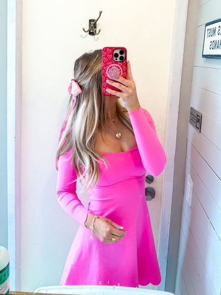 Pink scallop workout dress 💖💕

#LTKstyletip #LTKfitness #LTKfindsunder100