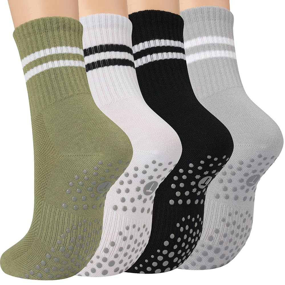 Toes Home Pilates Socks for Women with Non Slip Grippers, Yoga Crew Socks for Barre Hospital Stic... | Amazon (US)