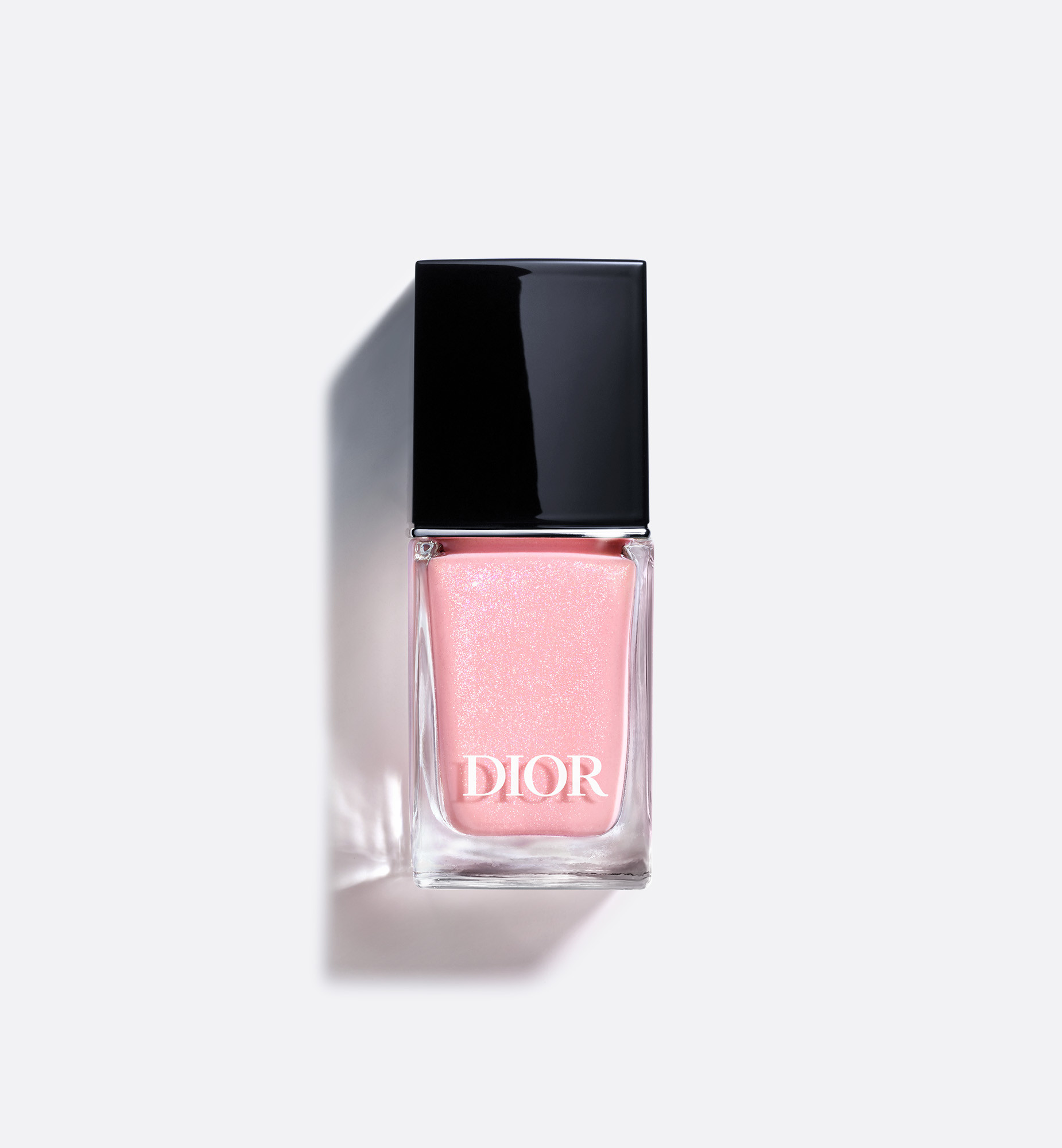 Dior Vernis: Glossy Nail Polish & Longwear Gel Effect | Dior Beauty (US)