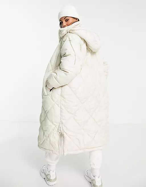 Topshop Petite longline reversible puffer coat with hood in cream | ASOS | ASOS (Global)