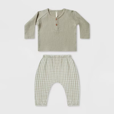 Q by Quincy Mae Baby 2pc Gingham Woven Long Sleeve Top & Pants Set - Ivory/Sage Green | Target