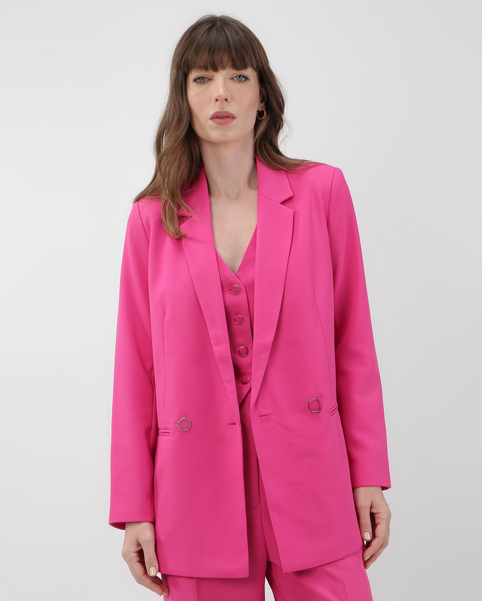 Blazer feminino com ombreira rosa | AK by Riachuelo | Riachuelo (BR)