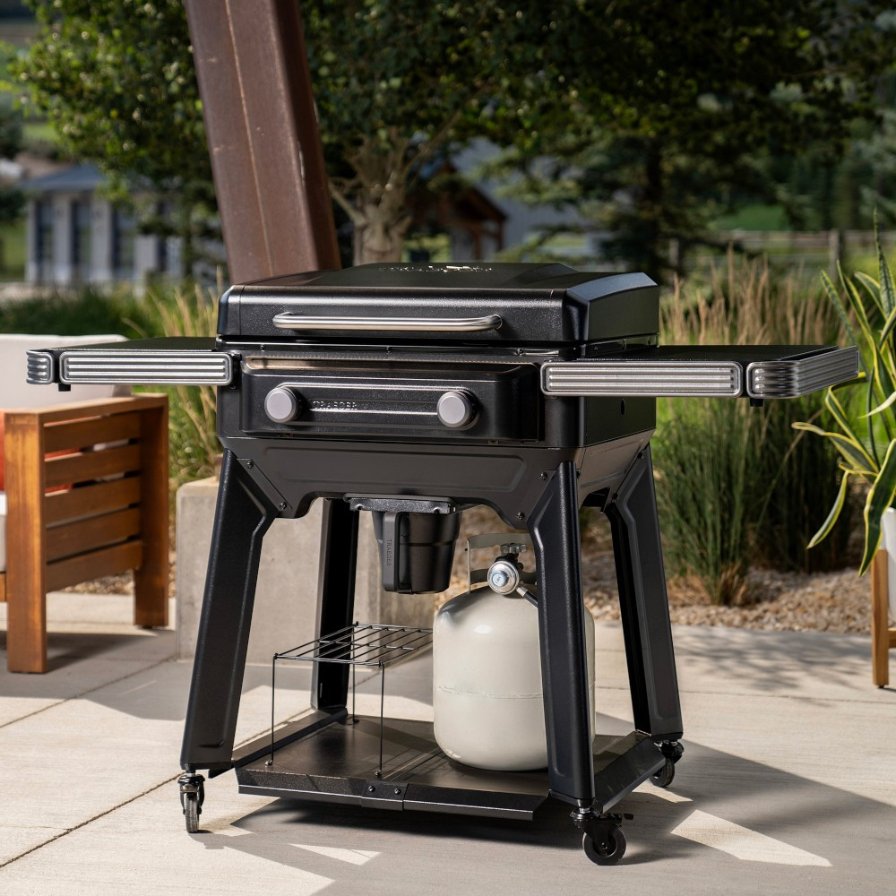 Traeger Flatrock\u00ae 2 Zone Gas Griddle | Williams-Sonoma