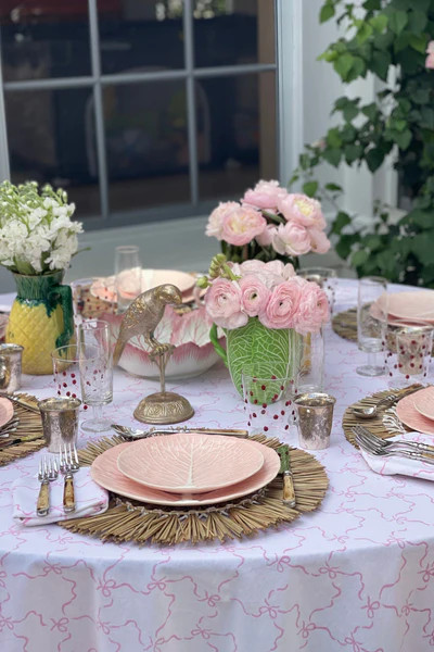 Petal Bows Tablecloth | Julia Amory