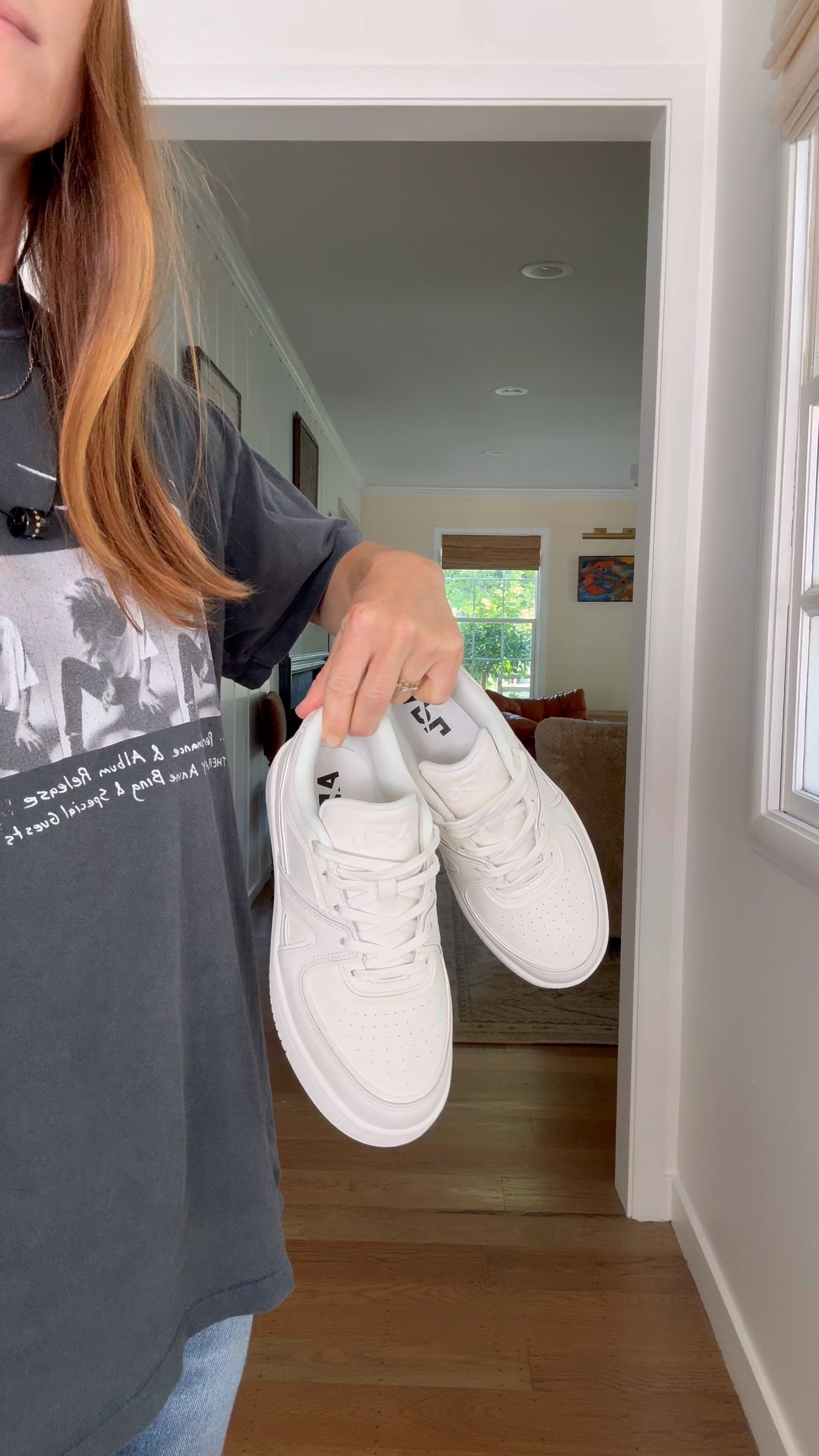 I'm always on the hunt for comfortable sneakers that can be easily styled and worn with everything… and found a few great pairs recently on @levelshoes. If you're not familiar with Level Shoes, they have a great selection of footwear labels... and it's a great site for discovery (with their exclusive drops). I rounded up some good everyday sneaker options for you as well if you’re in need of a fresh pair ! #levelshoes #ad

Use code APP10 for 10% off your first order when you sign in! 