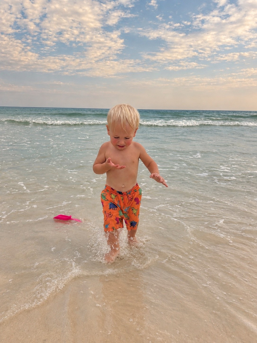 Everything we’re loving for easy beach days with kids - cute swimwear, beach bags, sunscreen, sandals, sun hats, coverups + all the little beach essentials that make a family beach day easier. Linking our favorite summer finds and beach must-haves! 🤍

#BeachDayEssentials #BeachMustHaves #FamilyBeachDay #SummerEssentials #LTKFamily

#LTKSwim #LTKTravel #LTKKids