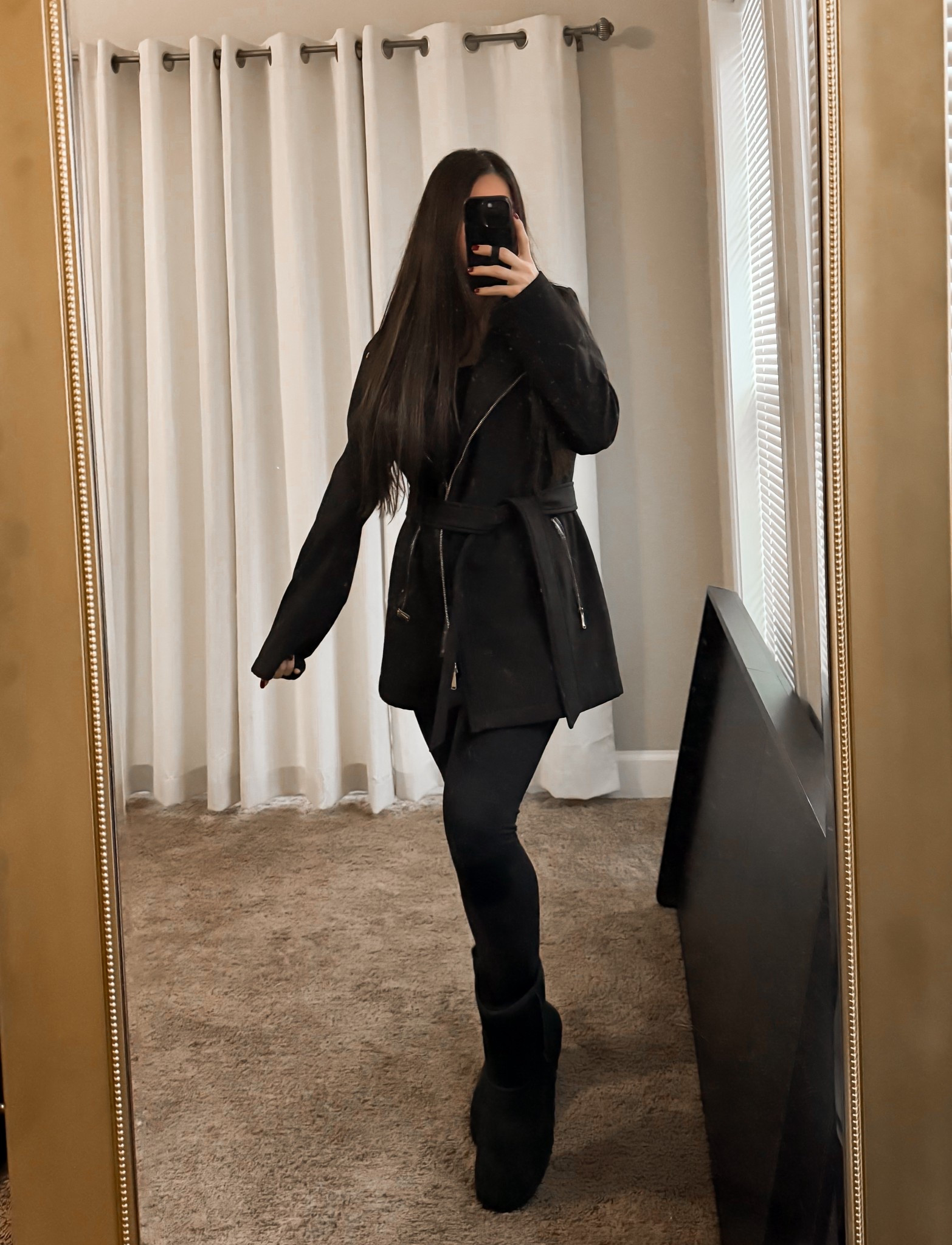 Simple winter outfit that looks like you actually gave some effort! 

#LTKSeasonal #LTKootd