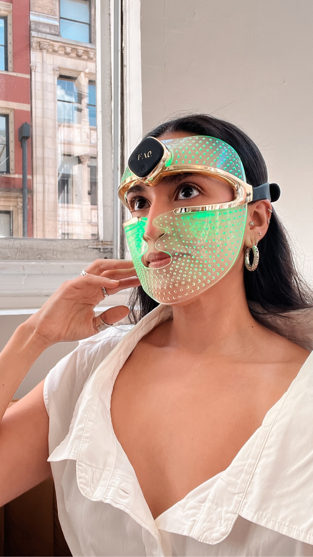 The future of beauty is high-tech. 🕊️✨ If you are looking to truly elevate a self-care gift this year, these devices are the 2026 essentials to know.

We are moving toward professional-grade results at home. From targeted LED therapy to microcurrent sculpting, these high-tech beauty tools are the standout stars of my 2026 Gift Guide. They are the perfect "wow" gift for the person who already has every serum and cream. 🧖🏻‍♀️💻

🔗 Check out my entire data-backed Mother's Day Gift Guide on YouTube

#BeautyTech #SkincareDevices #MothersDay2026 #SelfCareDaily #TechGifts​ @shop.ltk

#LTKMothersDay #LTKselfcare #LTKBeauty
