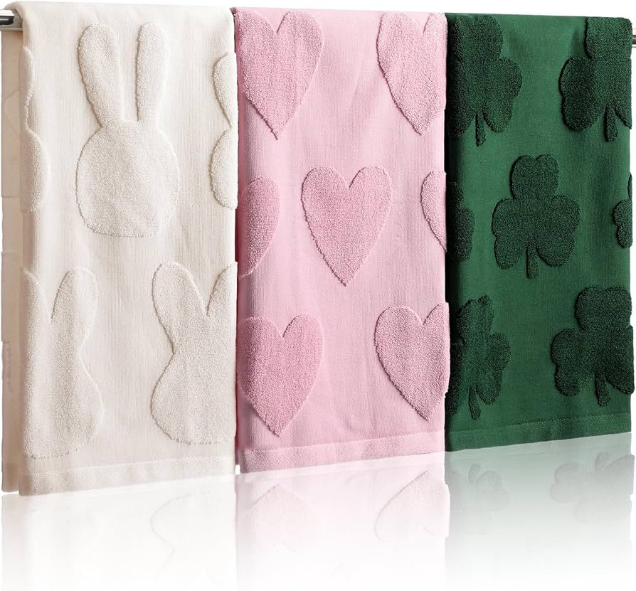 3 Pcs Seasonal Hand Towels Set Holiday Jacquard Bath Towels Heart Valentine's Day St. Patrick's D... | Amazon (US)