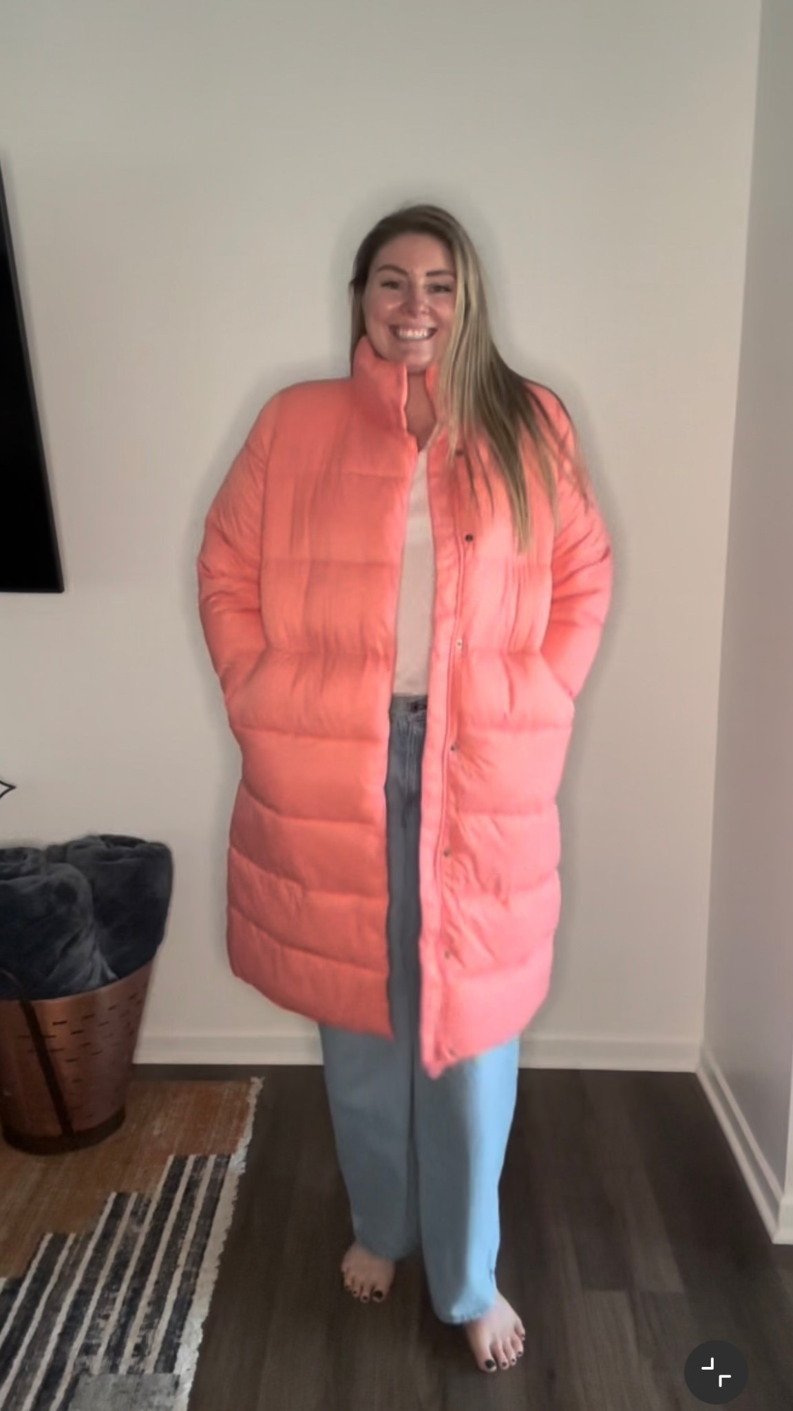 Winter puffer coat!

Multiple colors available, XS-XXL

puffer coat, winter coat, mid size coat, affordable fashion

#LTKStyleTip #LTKMidsize #LTKFindsUnder50