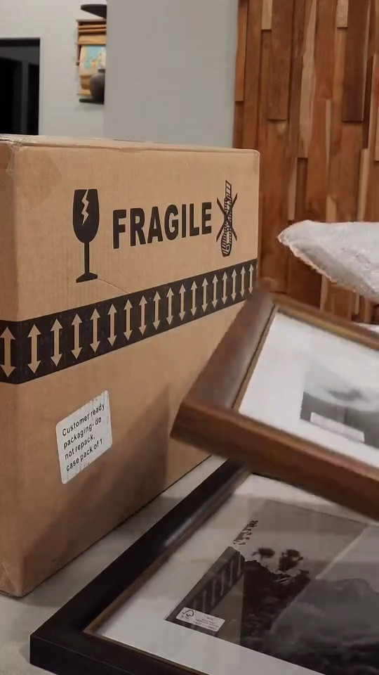 Unboxing my new five photo frame collage.

#LTKFindsUnder100 #LTKHome