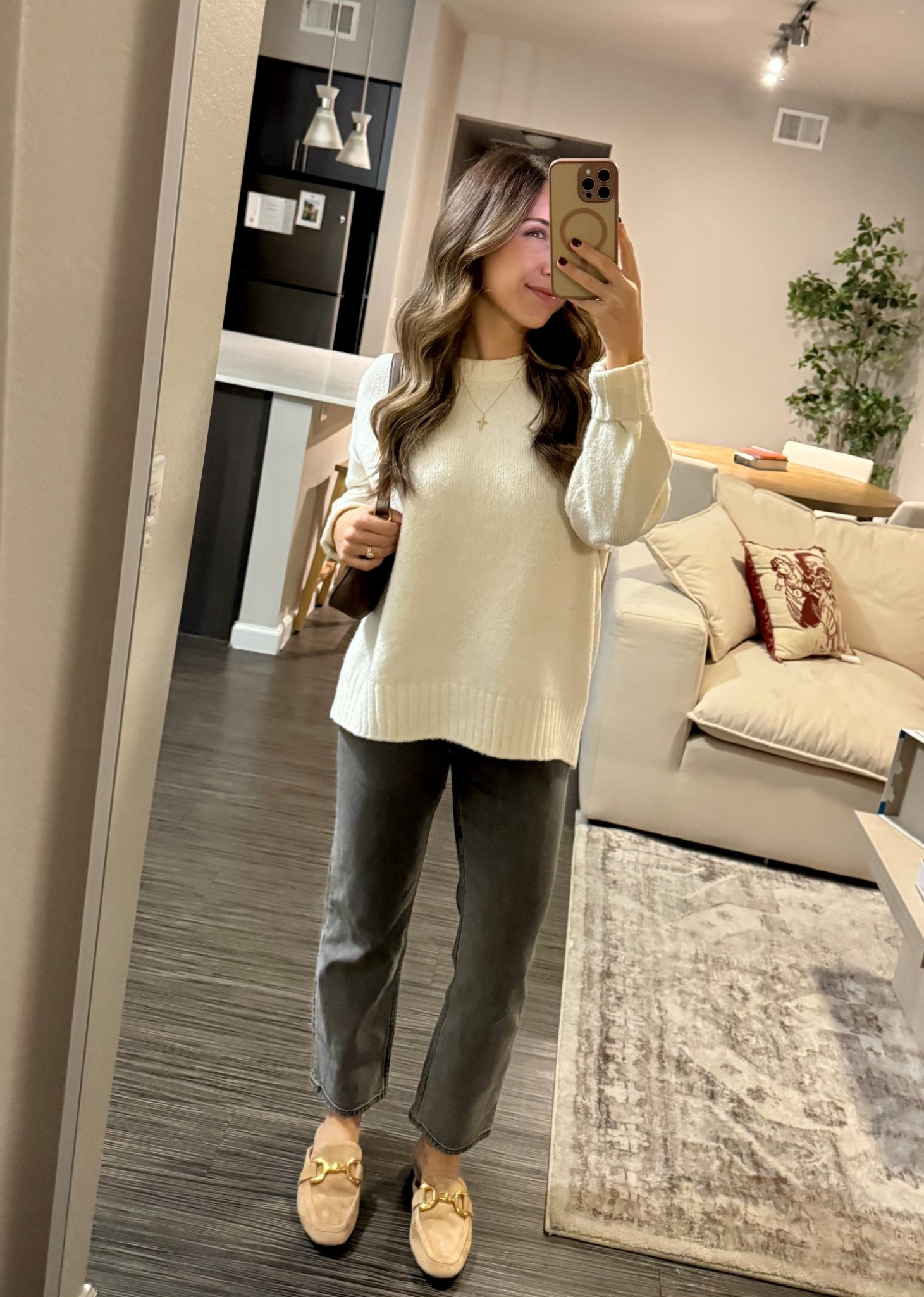 Casual, comfy outfit - easy to throw on! 