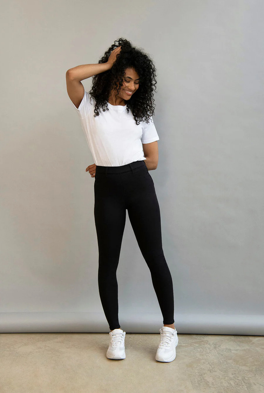 Ultimate Ankle Grazer Jeggings | LOVALL