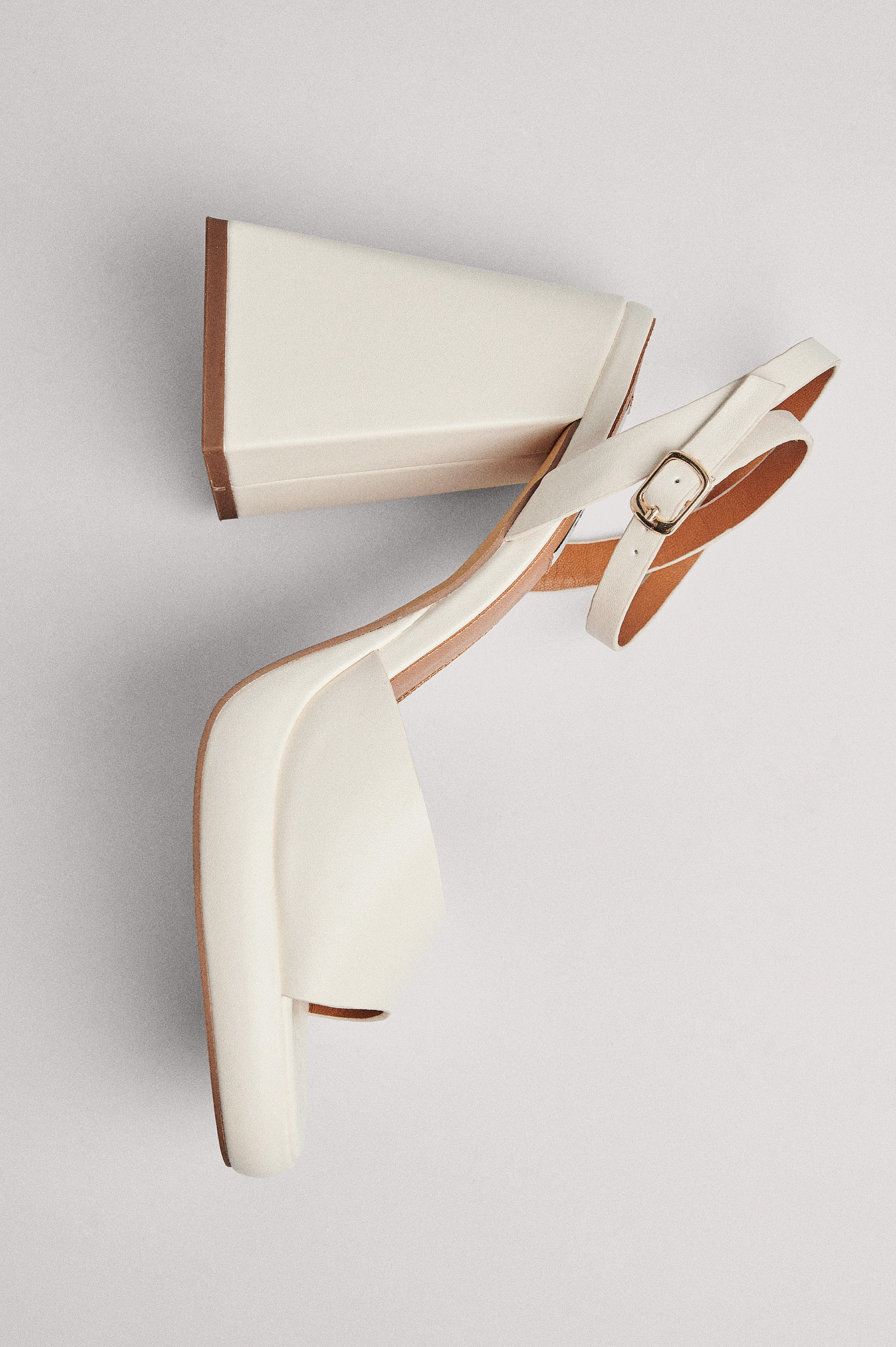 Chubby Plateau Heels | NA-KD US