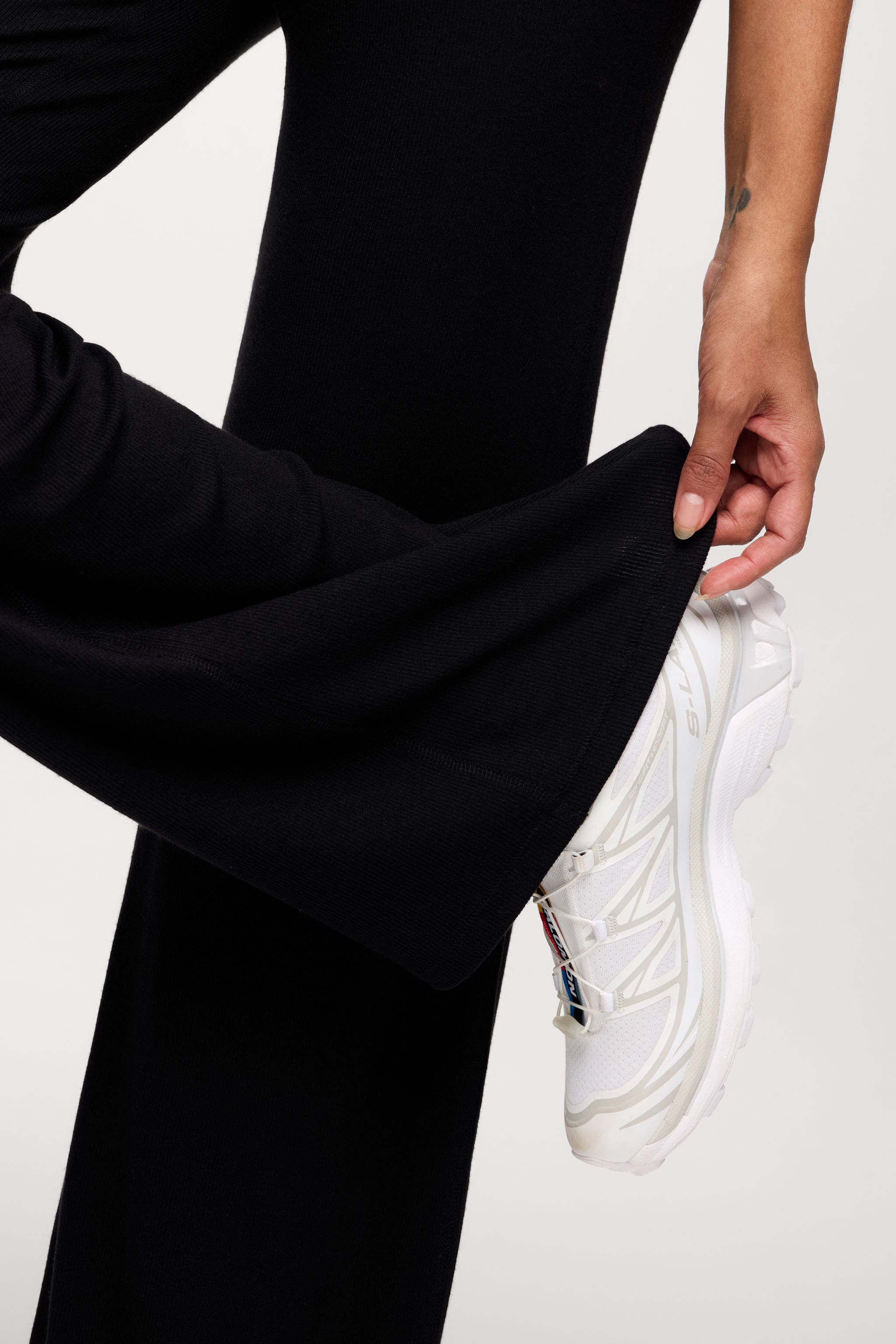 Slinky Rib Streamline Pant | Black | Nuuds US