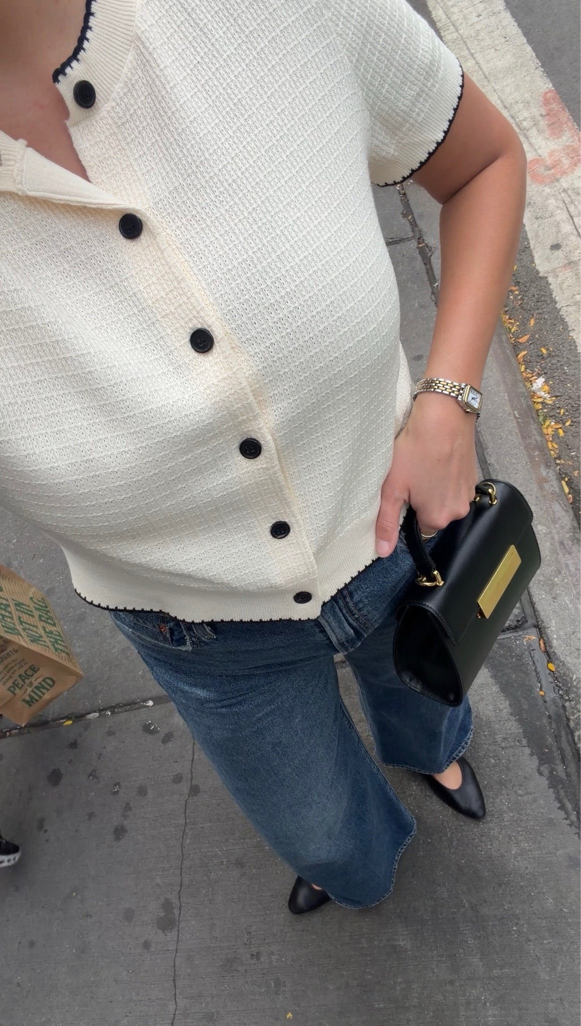 This outfit just feels effortlessly put together 🤍 The contrast trim cardigan, relaxed denim and black accessories make it classic, polished and so easy for fall.

fall outfit, cardigan outfit, wide leg jeans, casual chic style, midsize fall fashion, size 12/14 outfit, classic women’s style, elevated casual outfit

#LTKootd #LTKSeasonal #LTKMidsize