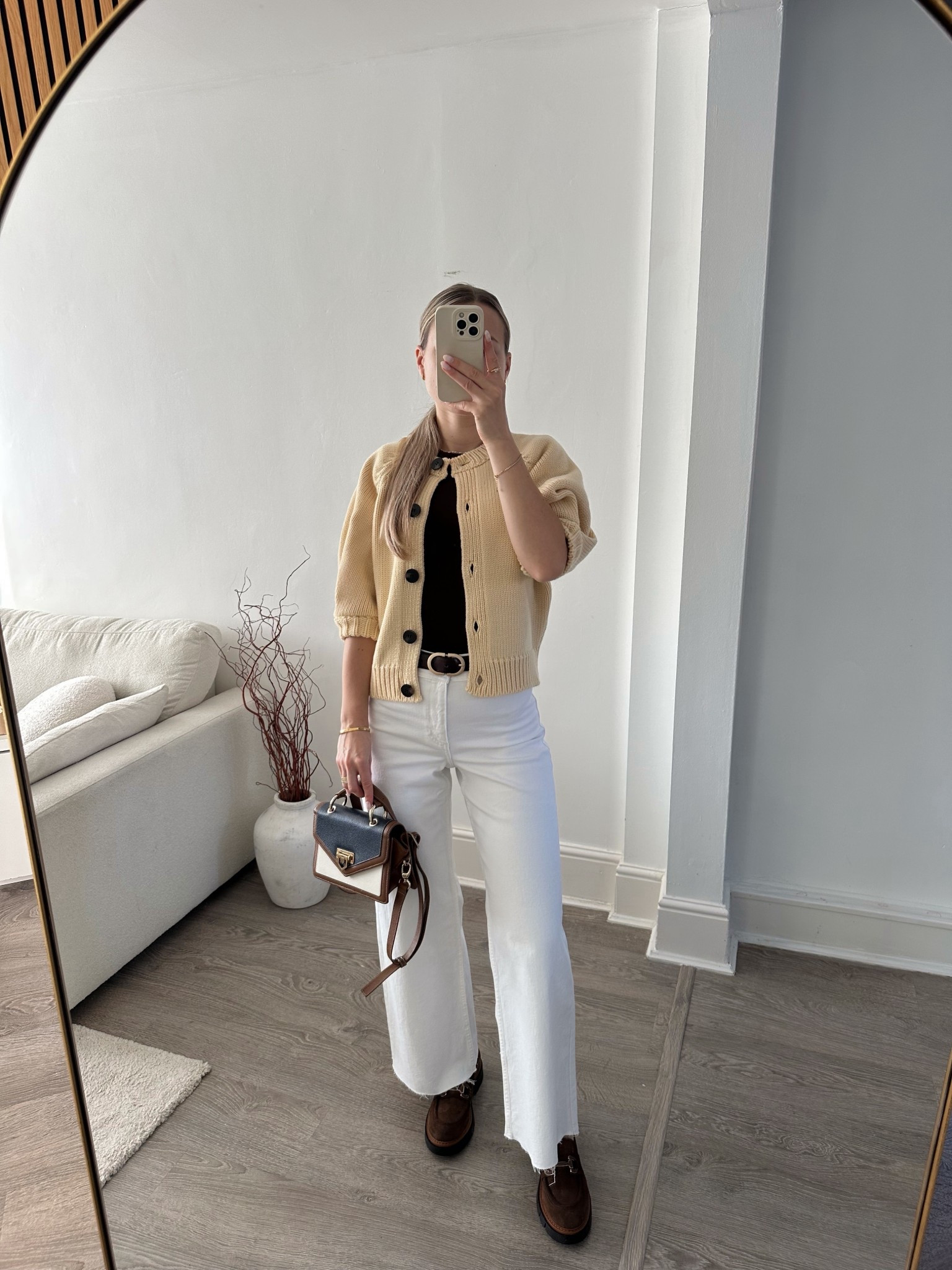 Cute and easy spring outfit formula: white jeans and a gorgeous knit 💛

#LTKeurope #LTKspring #LTKuk