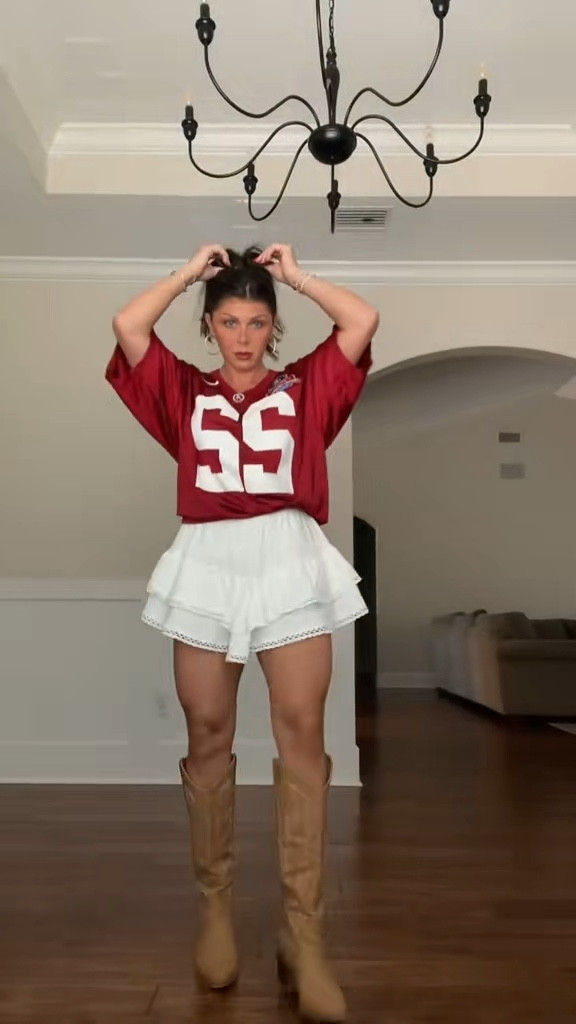 This skort comes in so many colors and is perfect for football/gameday !!! TTS and on sale today for $27!! 

#LTKFindsUnder50 #LTKSaleAlert #LTKStyleTip