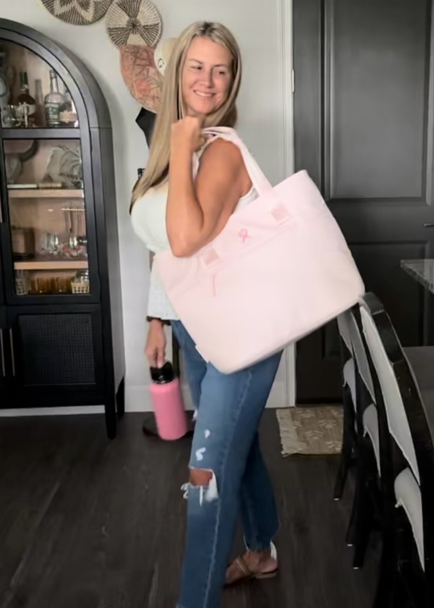 @hydroflask insulated tote bag cooler and water bottle perfect for game day, I had a request for steamed hotdogs for game day and had other errands to run but was able to keep all the food cold while we finished up and got them home just in time for halftime.. be sure to check out their assortment of insulated bags and cups to keep your drinks and food the temp you want for longer… check out my stories and posts on socials, same user name for more upclose and in use footage. #ad #hydroflask #gameday #insulatedcooler #insulatedcups #tailgate #gamedayfood #warmfood #coldfood #waterbottle 

#LTKFitness #LTKHome #LTKActive