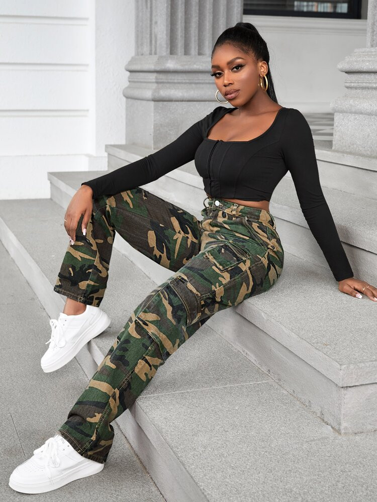 SHEIN SXY High Waist Camo Print Flap Pocket Cargo Jeans | SHEIN
