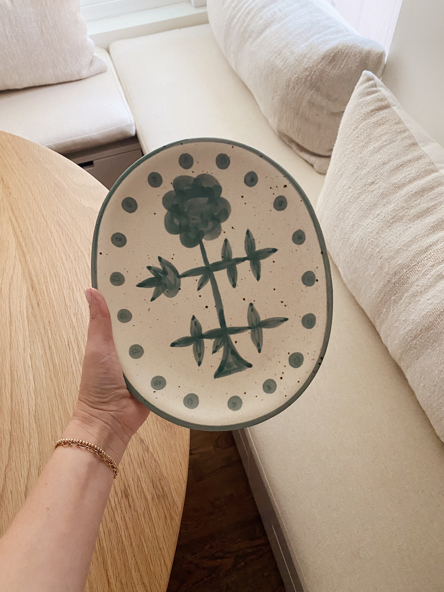 the cutest little $22 stoneware platter ever!!

#LTKunder50 #LTKFind #LTKsalealert