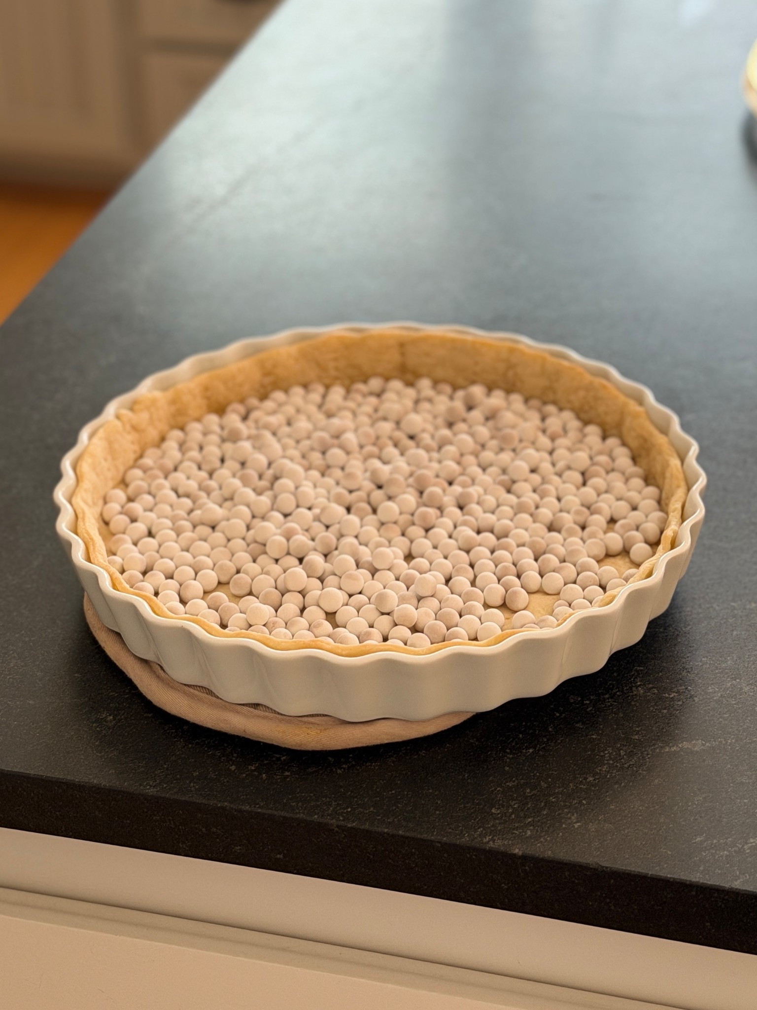 Making Christmas morning quiche early! Will freeze it and reheat it that morning ☺️


#LTKOver40 #LTKHome #LTKHoliday