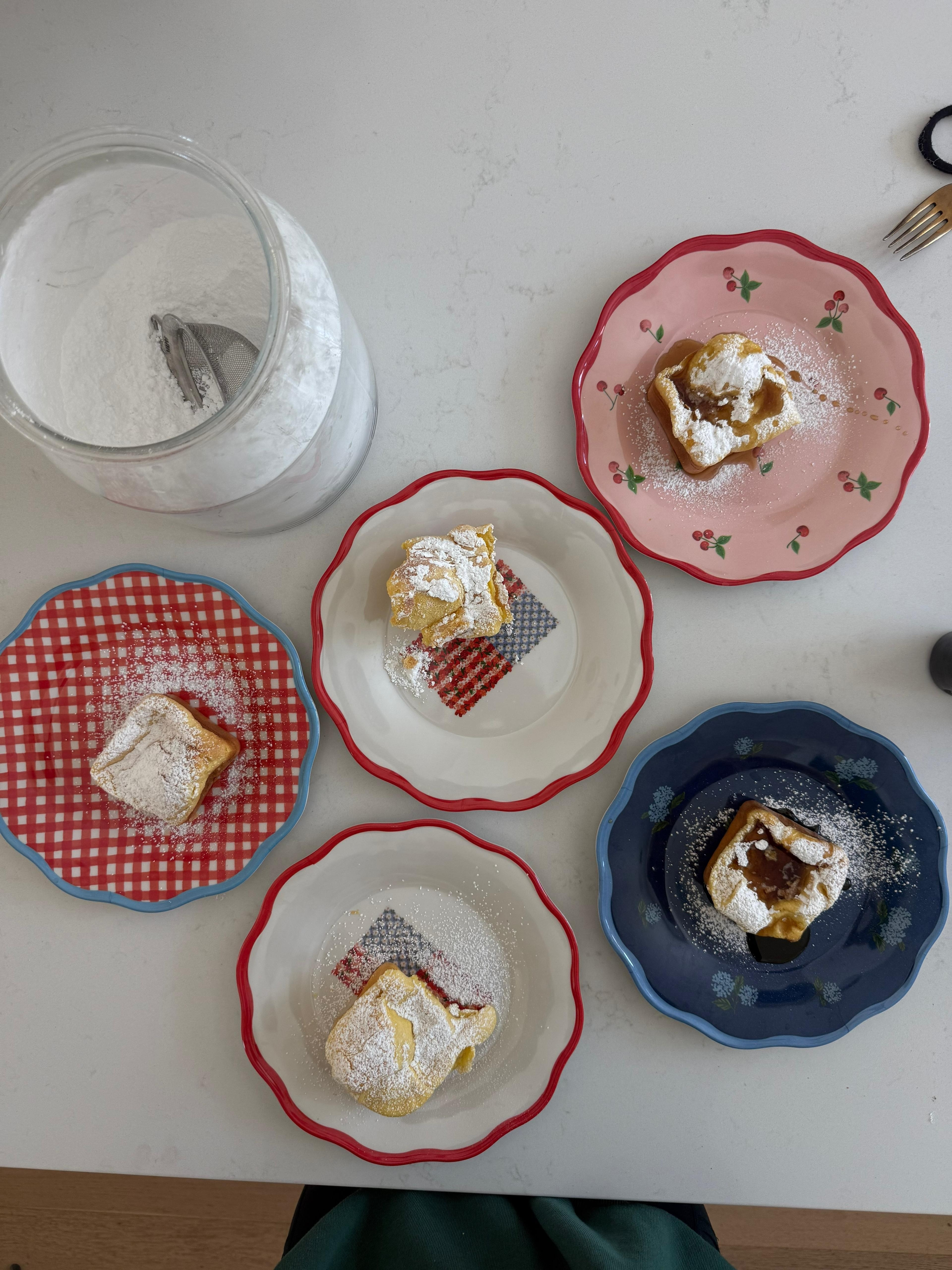 Ruffled edges and the red, white and blue colors? These Rifle Paper co plates are so cute!! 

 #LTKSeasonal