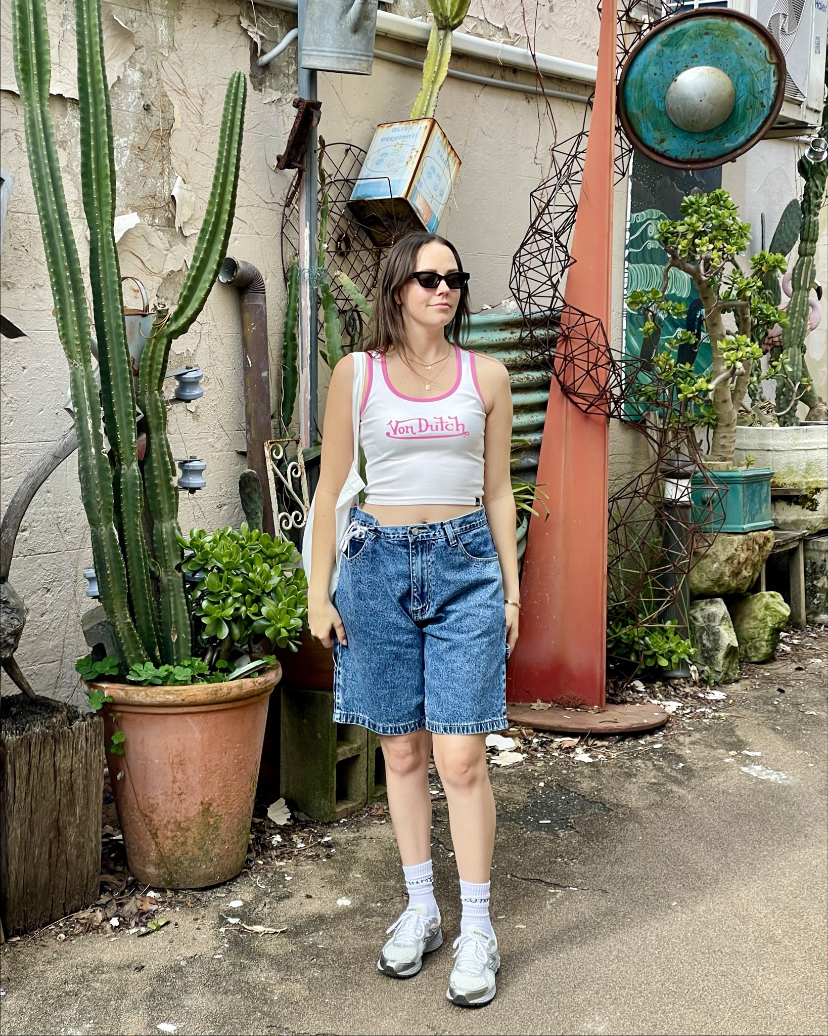 FELT SO CUTE 🌸💘🌷🎀

Von Dutch singlet was thrifted but you can find from universal store or general pants co! Otherwise wear any basic singlet 🤭

Jorts were also thrifted but have linked some cute ones!!

New balances are new release have linked the exact pair! 



#LTKaustralia #LTKfindsunder100 #LTKshoecrush