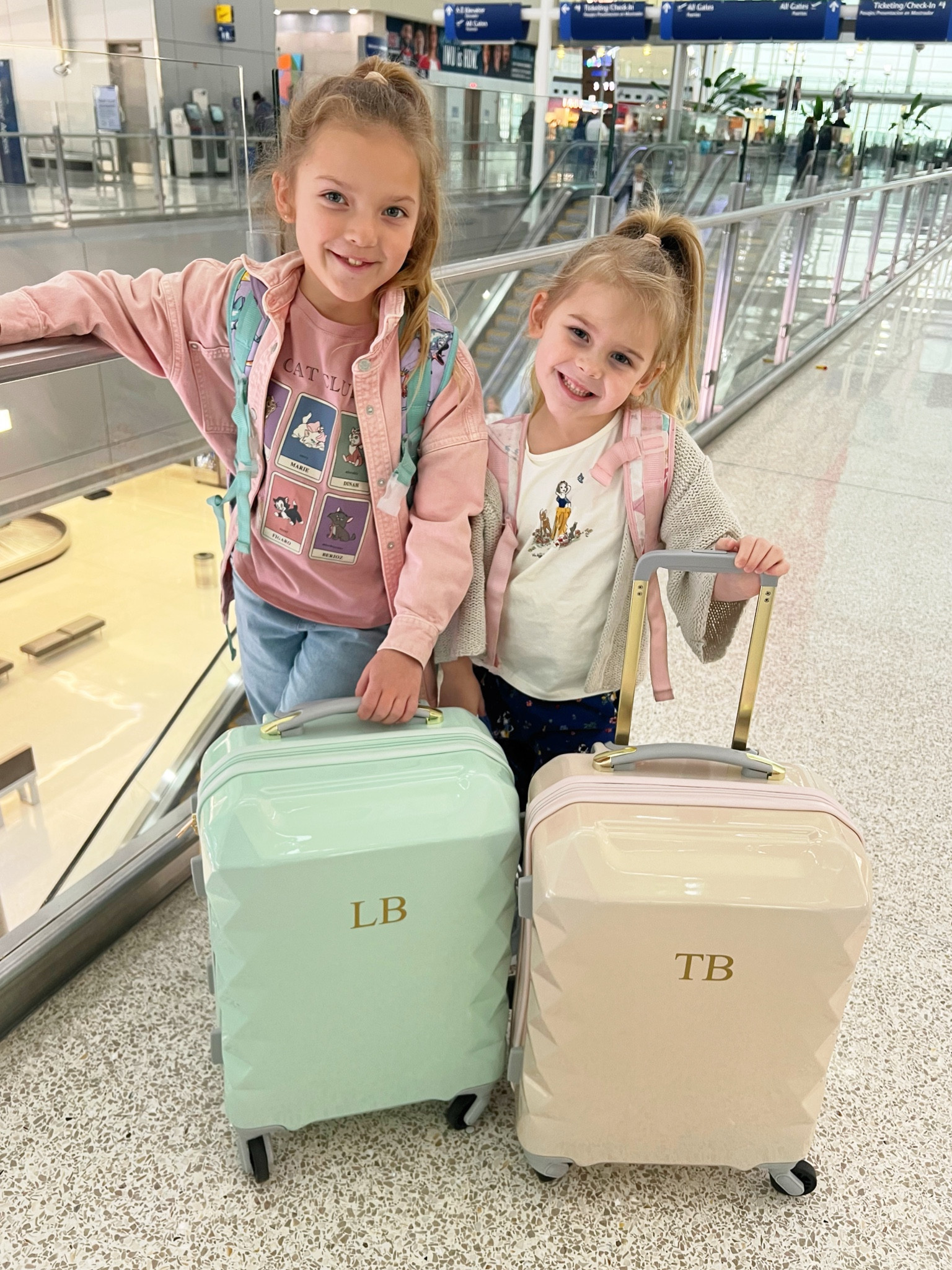 Luxe Hard-Sided Blush Carry-on Spinner, Teen Luggage