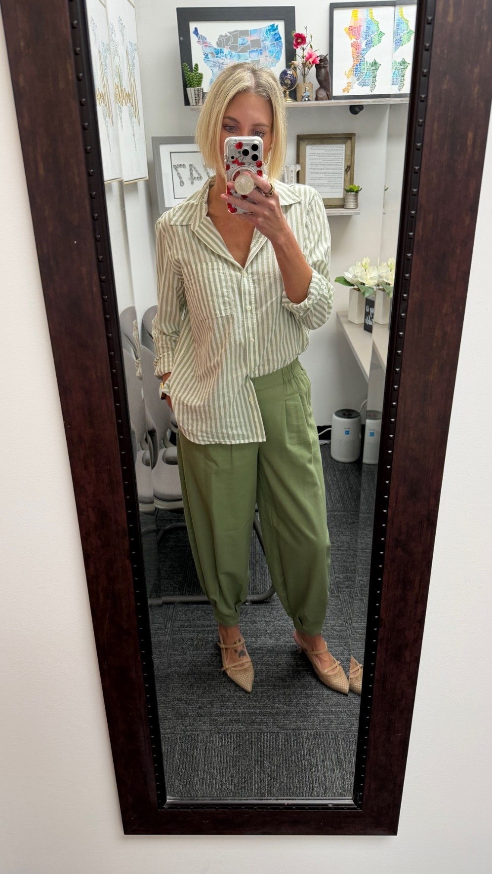 Kept it super relaxed with these barrel pull on pants from Target. I’m wearing an XS and feel they run slightly large. The faux button at the front gives them the illusion that they aren’t elastic pants, which I love. 

My button up is also from Target. Nice and lightweight and I love the sage green. I’m wearing an XS and it fits oversized.

#LTKgrwm #LTKootd #LTKOver40