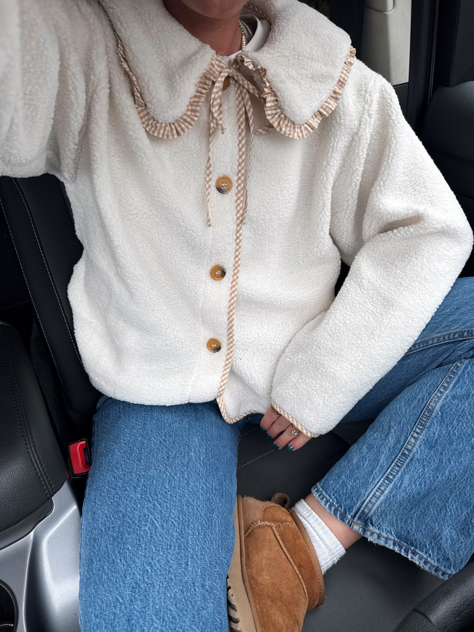 Sherpas + jeans = always a yes ☃️🫐🧸🪵 launching at my store Sunday 3pm ET (Waterlilyclothing.com) 

#LTKHoliday #LTKootd