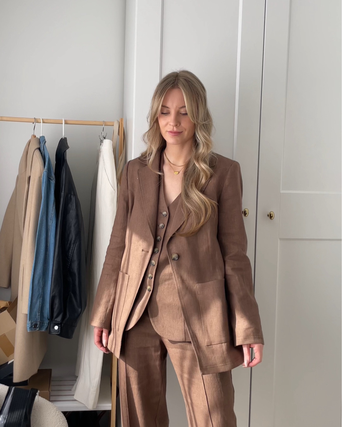 Day 16 | 30 Days of Winter Outfit Ideas in Australia. The most perfect brown three piece suit from @JAG Australia / gifted 

#LTKworkwear #LTKwinter #LTKaustralia