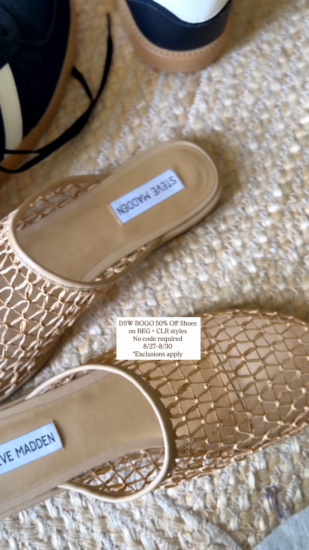 these mules have been my go to! They seriously work with everything. BOGO 50% off REG + CLR priced styles at DSW no code required valid 8/27-8/30! *exclusions apply @dsw #MyDSW #ad
