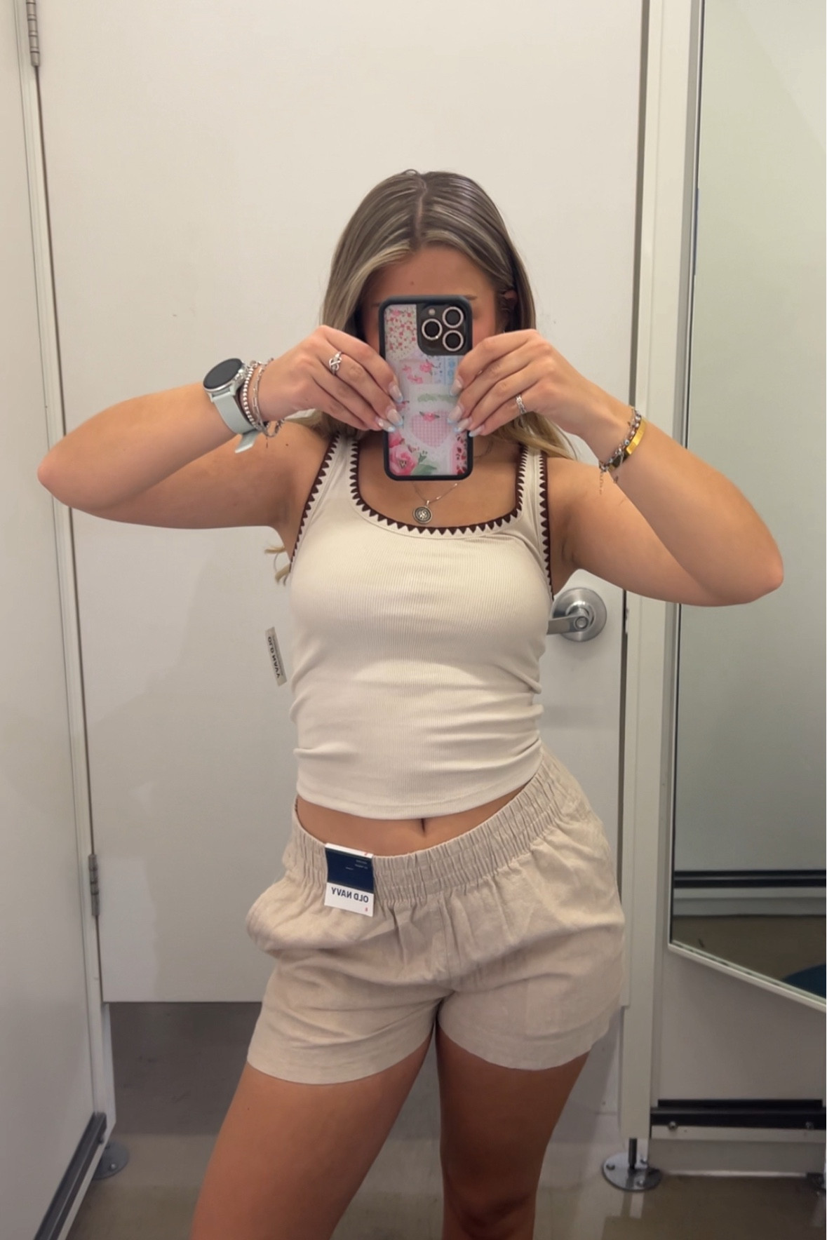 linen (especially shorts) is the moment for this spring and summer!! both pieces from old navy ✨

#LTKFindsUnder50 #LTKSaleAlert #LTKSeasonal