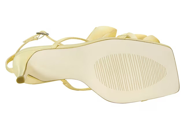 Azalea Wang Credenza Sandal | DSW