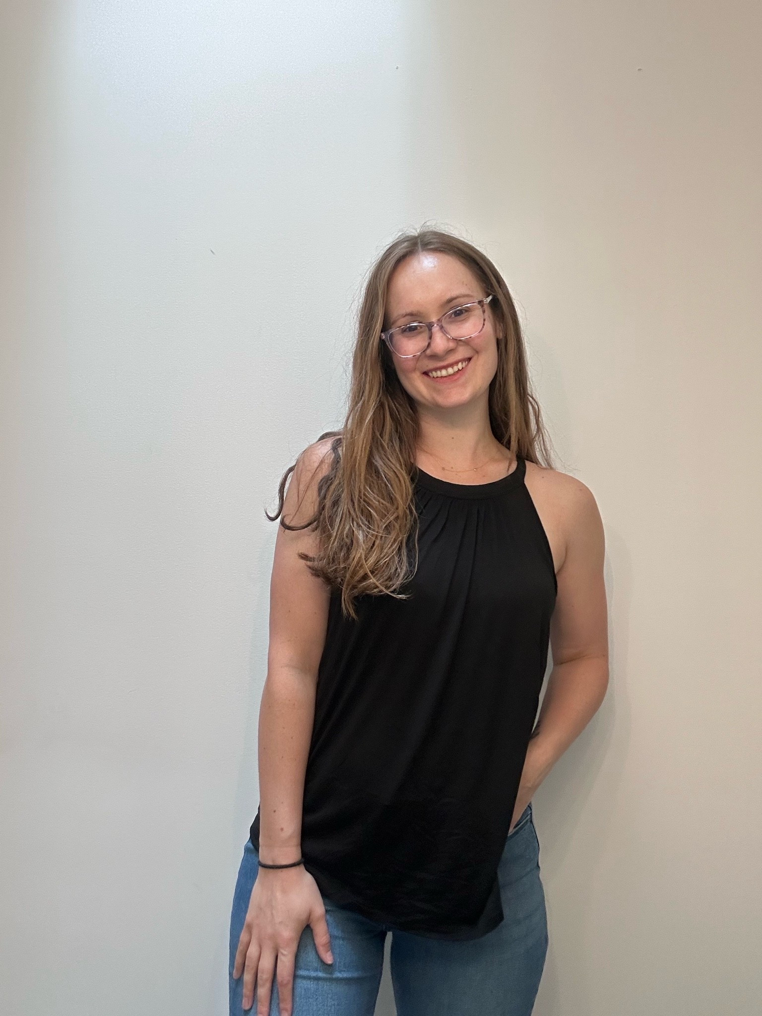 Simple, chic, and so easy to wear 🤍

Today’s outfit is one of those throw-on-and-go looks that still feels put together ✨ This flowy halter tank is lightweight, flattering, and has a built-in bra (major win 🙌). Paired it with classic denim for an effortless, everyday vibe.

Perfect for errands, lunch dates, or just feeling cute + comfy all day ☀️

#LTKsummer #LTKcasual #ootd #amazonstyle

#LTKootd #LTKmomlife #LTKSeasonal