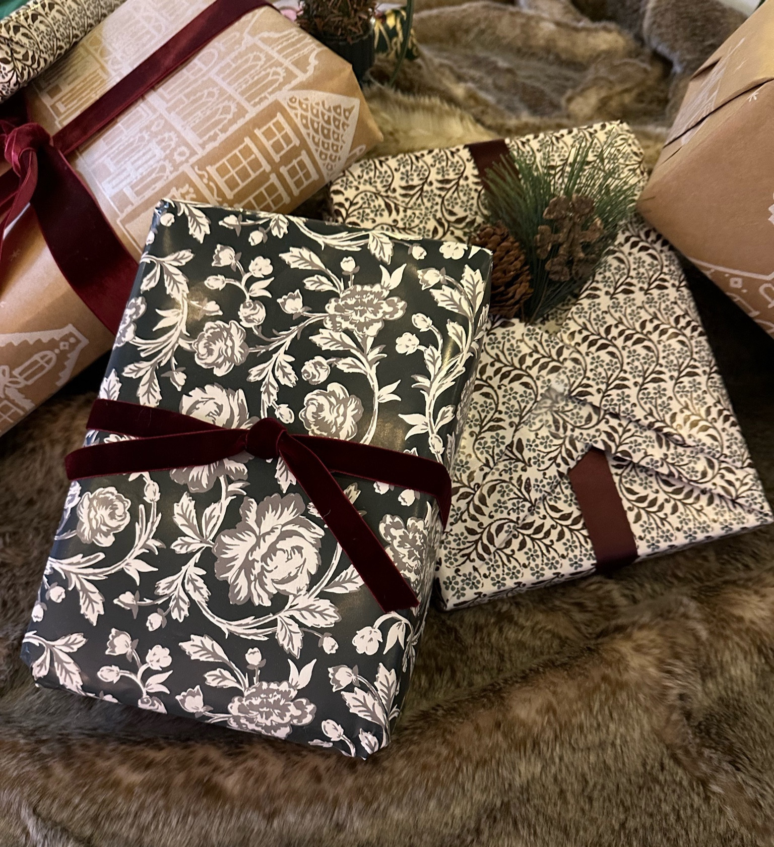 Here are some of my Wrapping Paper Must Haves

#LTKHoliday #LTKSeasonal