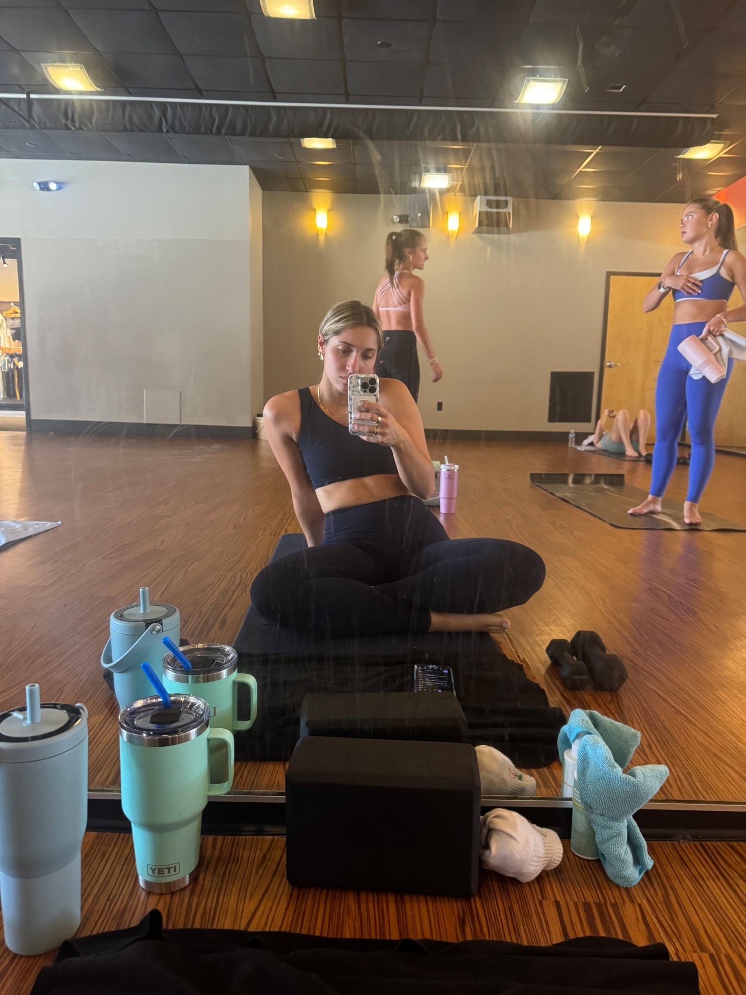 All align today 

#LTKActive