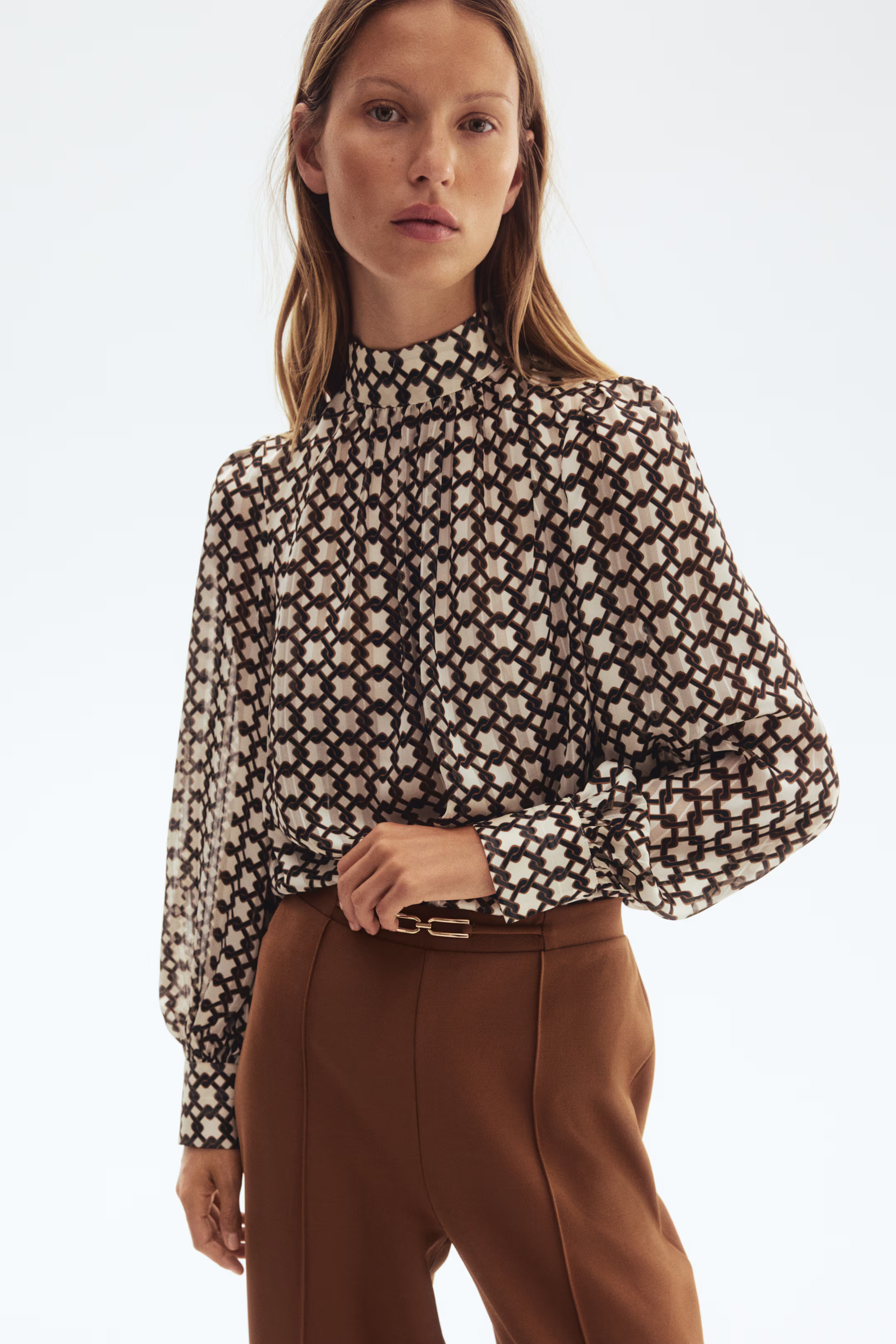 Stand-collar blouse | H&M (UK, MY, IN, SG, PH, TW, HK)