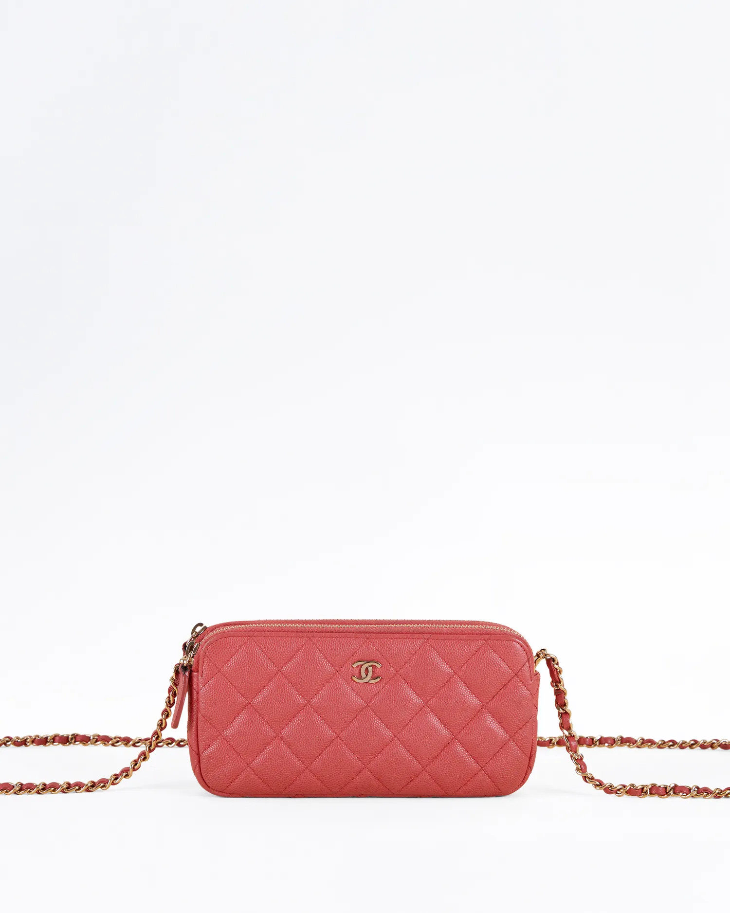 Caviar Quilted Clutch with Chain | Vivrelle