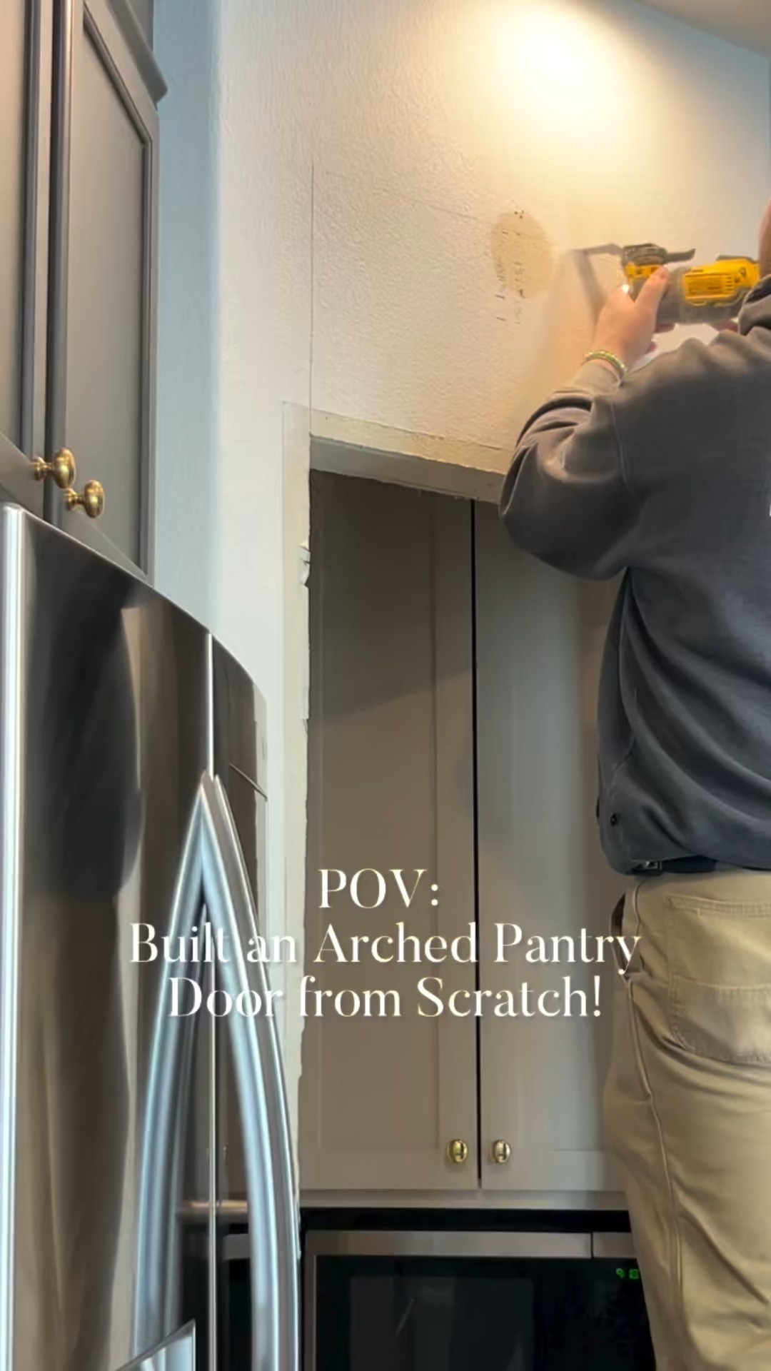 ✨Arched Pantry Door Reveal ✨
This project took us A LOT longer than we ever imagined, but when we both work outside of this DIY thing and there wasn’t any tutorial or kit we could follow or use (and we weren’t forking out 10K), we could do is figure out each and every step on our own, when we had a free minute. 

We are so happy we didn’t give up and followed through with the vision! We somehow figured it out and are beyond proud of how it turned out 🤎

This was the last piece to our kitchen update and we can now say our kitchen is COMPLETE 🙌🏻

Save, share and follow if you enjoy projects like this!

#archeddoor #pantrydoor #glassdoor #reededglass #redoak #woodwork #kitchendesignideas #diyproject