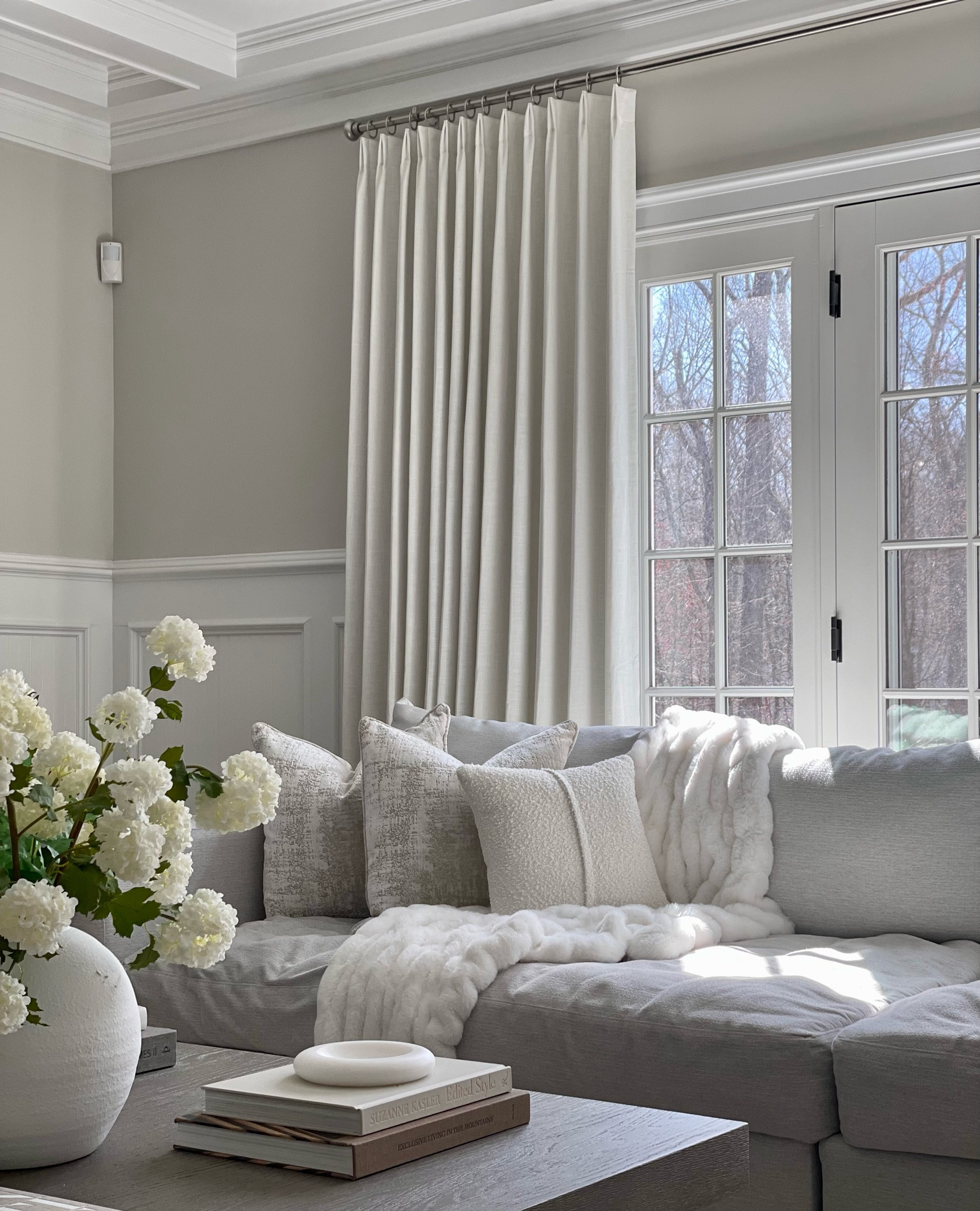 New curtain details below 🤍

Lillie Linen Curtains in Ivory White
Tailored pleated double
Room darkening liner 180 gsm
75”W x 96”L

#LTKhome #LTKstyletip #LTKsalealert