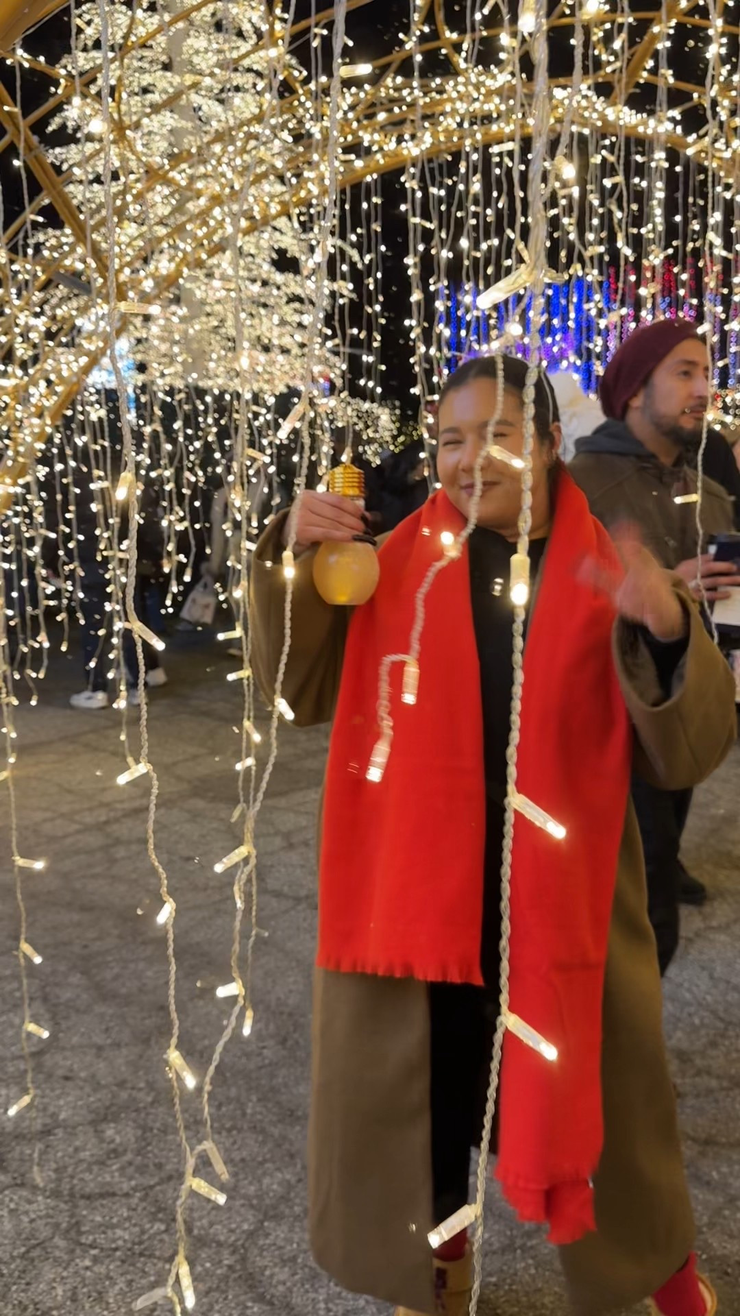 What I wore to see Christmas lights here in Los Angeles. I wanted to feel comfortable and still feel put together.

Crewneck sweater- large / tts/ runs little big/ super comfy 
Trench coat - Large/ runs big/ great quality / keeps you warm / perfect for layering 
Leggings - medium / tts/ great tummy control / squat proof 
Sneakers/ 8.5/ tts/ so comfortable 

Holiday outfit
Christmas outfit 
Midsize outfit 
Midsize fashion 
Winter outfit 
Winter coat 
Trench coat
Brown coat 
Red scarf 
Triangle scarf 
Red socks 
Comfy outfit 
Mom outfit idea 
Casual outfit 
Red outfit 

#LTKootd #LTKMidsize #LTKHoliday

#LTKHoliday #LTKMidsize #LTKootd
