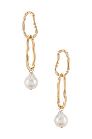 Ettika Pearl Drop Earring in Gold from Revolve.com | Revolve Clothing (Global)