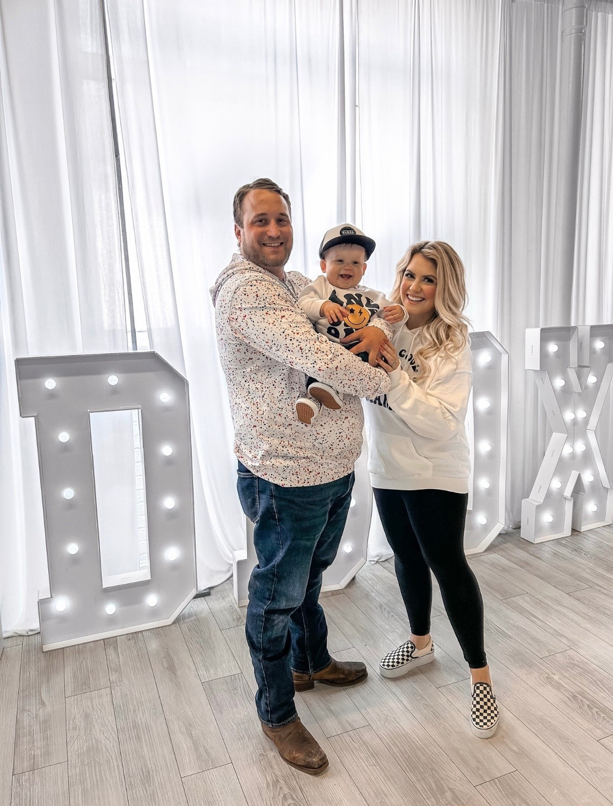 Throwing it back to last year when Maddox turned ONE 🖤⚡️
Our ONE cool dude birthday party came to life with all the black, white & yellow details, lightning bolts, checkerboard accents, matching Vans, and the happiest little guest of honor 🥹
From the balloons to the cupcakes to the cozy family fits… every detail was so him and still one of my favorite parties we’ve ever done.
Time seriously flies when you’re raising the coolest kid around 🫶🏼

✨ Saving this theme forever
⚡️ ONE cool dude
🖤 Last year’s party but still obsessed

#ONECoolDude
#FirstBirthday
#BoyMomLife
#BirthdayPartyInspo
#KidsBirthdayTheme
#NeutralParty
#LTKFamily
#LTKKids
#LTKHome
#LTKStyle
#MemoryMaking


#LTKValentine #LTKmomlife #LTKKids