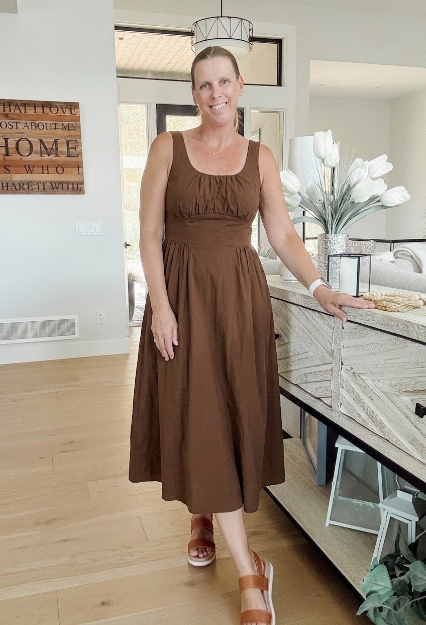 Fall dress under $40

This brown color is perfect for fall, pair with a cardigan and boots for fall look, wear now with wedges for the lady days of summer

#LTKfall #LTKdresses #LTKstyletip