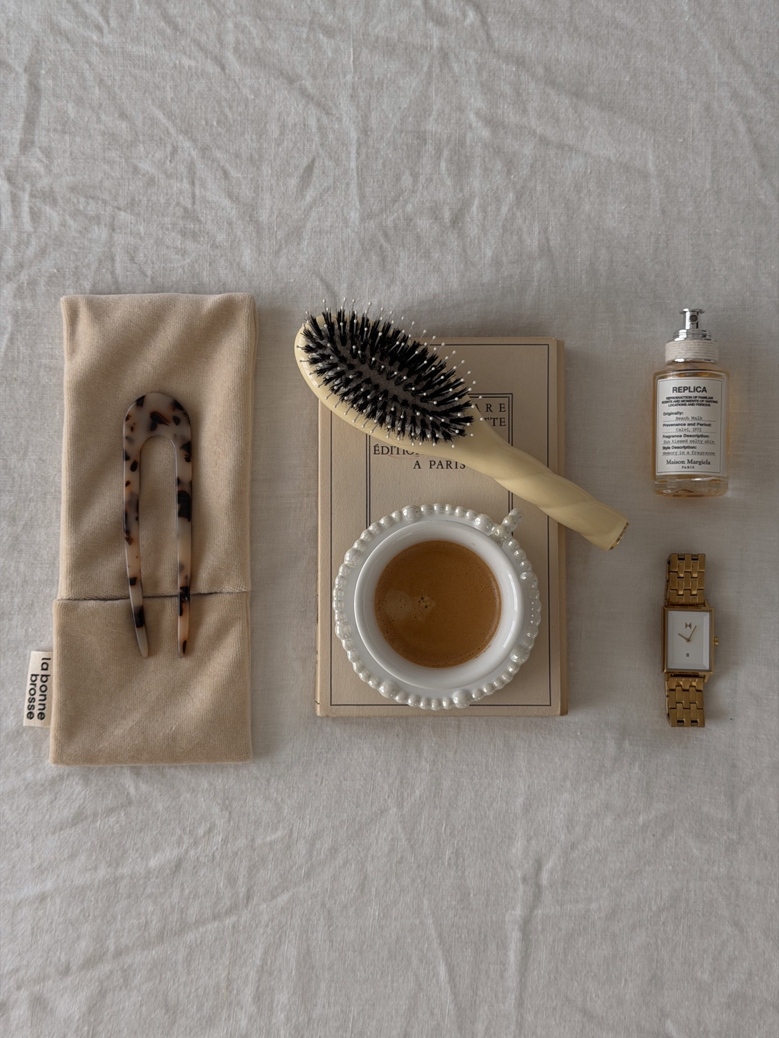 My favorite hairbrush 🤍 from the French brand La Bonne Brosse N.03 Small in Ivory! 

Discover the latest article about them on maevawithamour.com where I share more about my visit to their boutique in Paris & more! 

With Amour, M.

#LTKgrwm #LTKselfcare #LTKBeauty