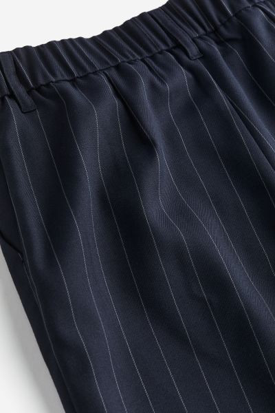 Tailored trousers - Dark blue/Pinstriped - Ladies | H&M GB | H&M (UK, MY, IN, SG, PH, TW, HK)