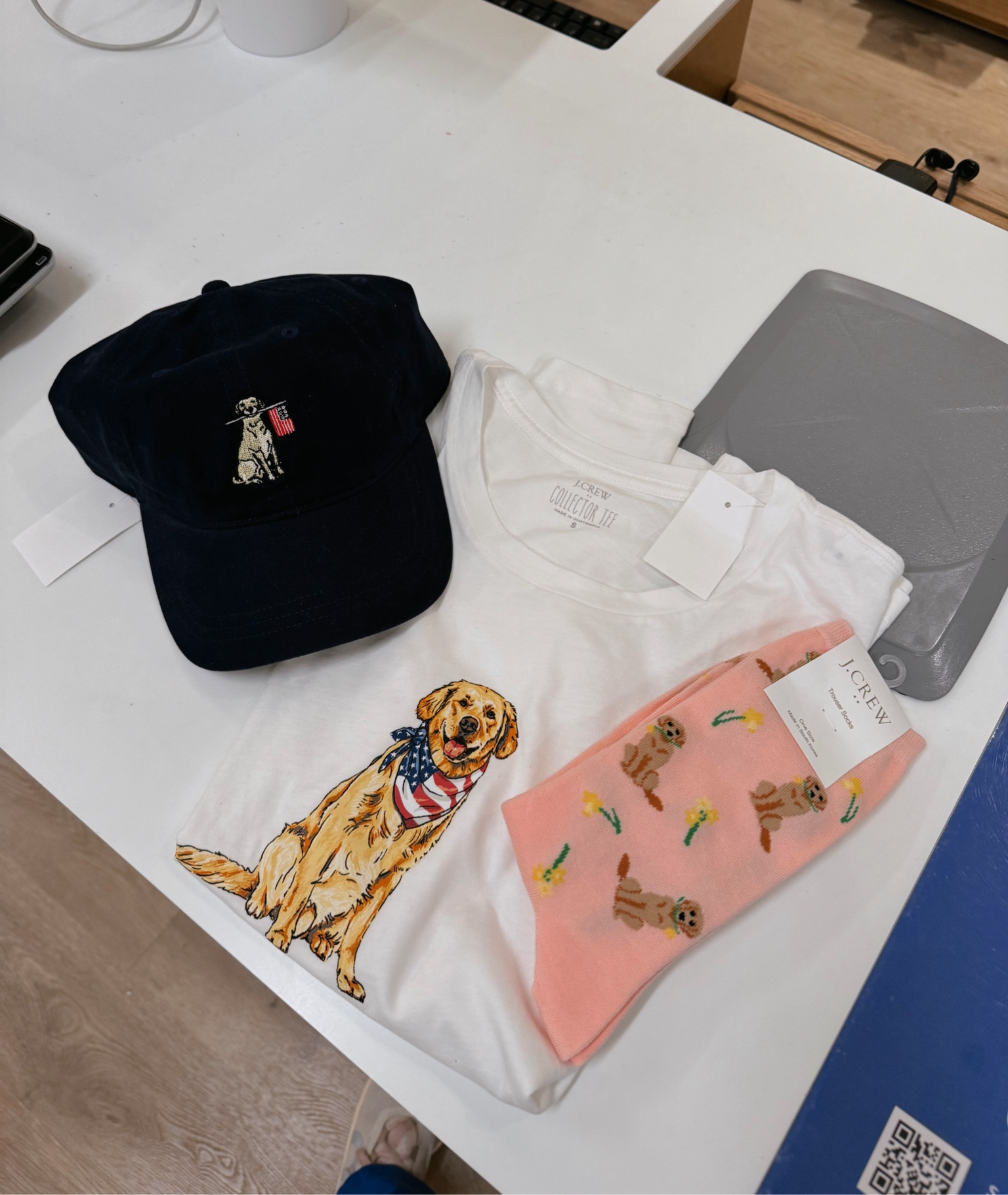 full golden mom 🫡

#LTKFindsUnder100 #LTKFindsUnder50 #LTKStyleTip