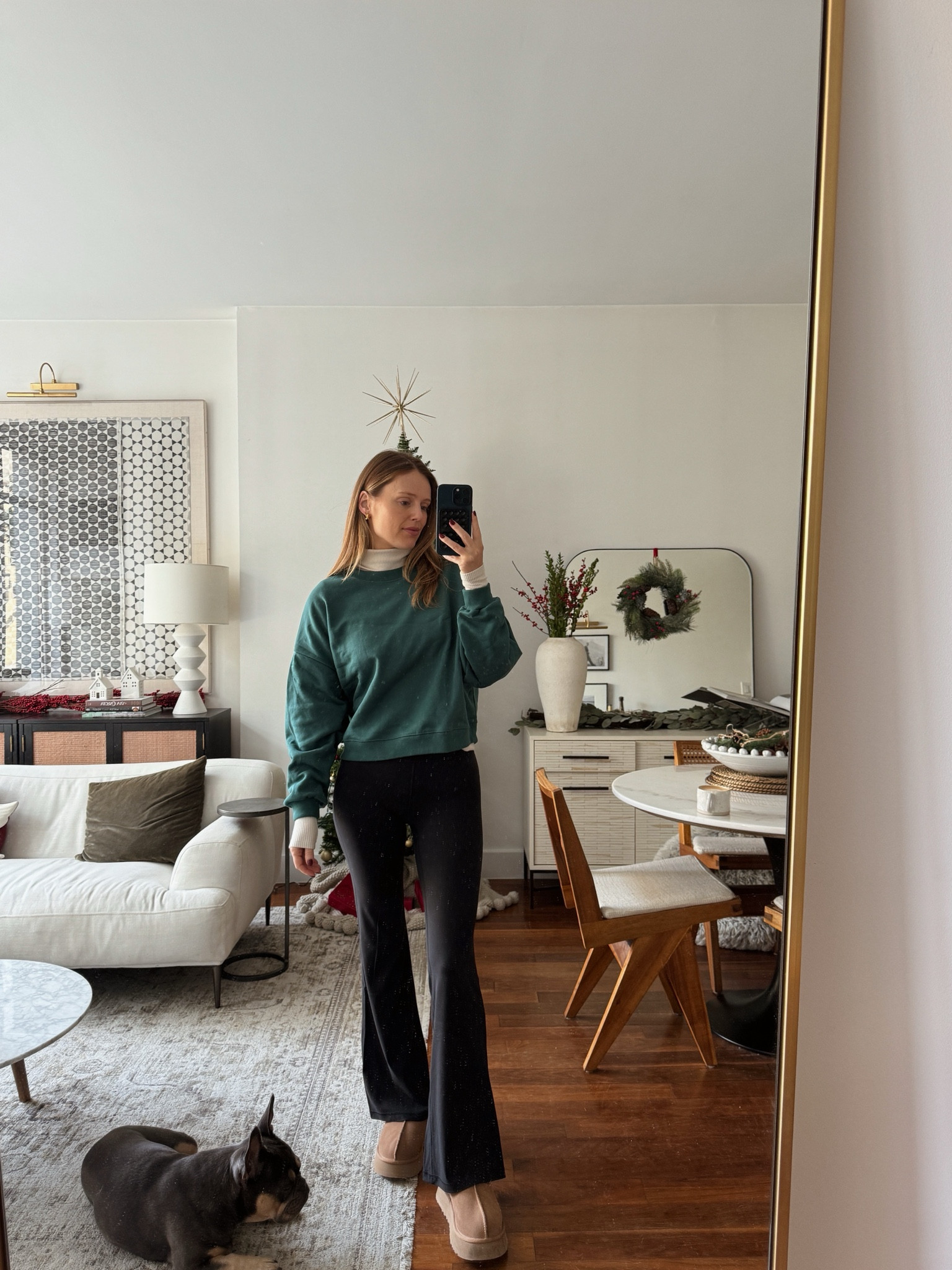 New comfy things in from old navy / gap / athleta 

Leggings are 25% off 
Gap is 40% off everything 
Old navy has a variety of sales on!